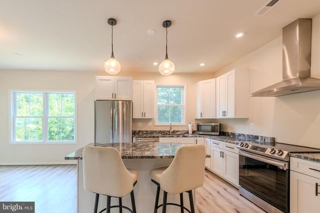 8207 ELM LN, Chesapeake Beach, MD 20732