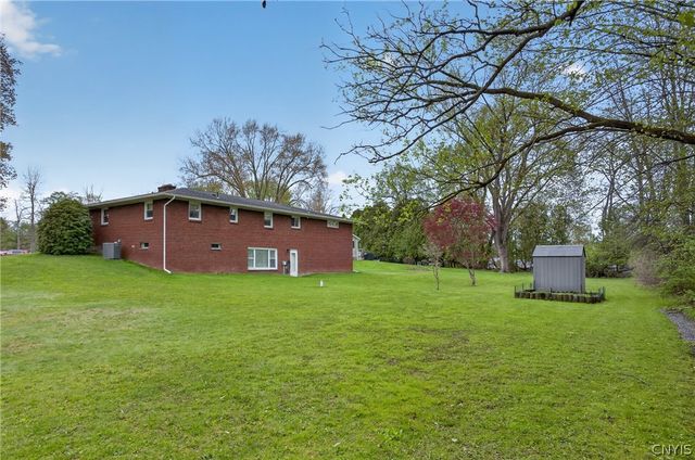 103 Evans Dr, Van Buren, NY 13209