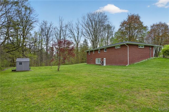 103 Evans Dr, Van Buren, NY 13209
