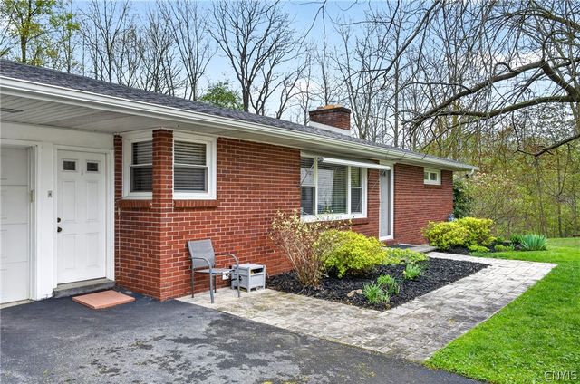 103 Evans Dr, Van Buren, NY 13209