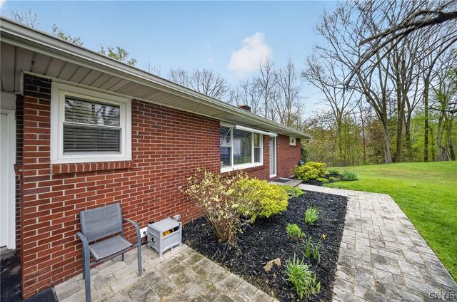 103 Evans Dr, Van Buren, NY 13209