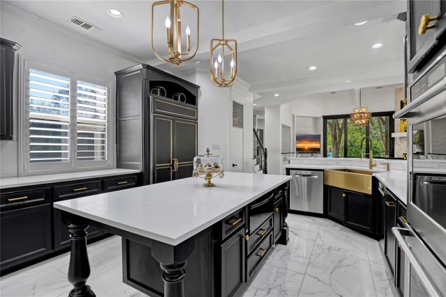 505 Creekside Drive, Mckinney, TX 75071