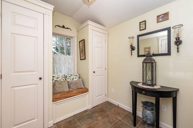 67 Dry Hill Road, Rochester, NH 03867