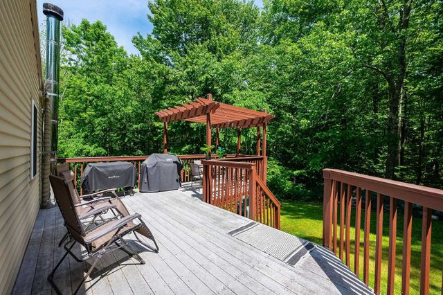 67 Dry Hill Road, Rochester, NH 03867