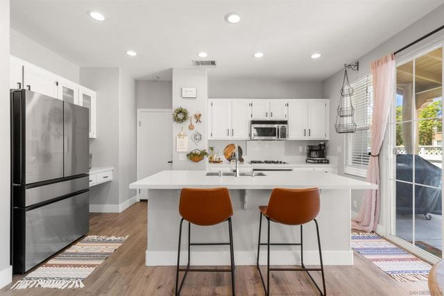 1 Fern Haven Farm, Ladera Ranch, CA 92694