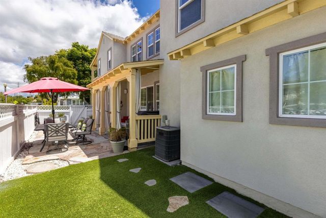 1 Fern Haven Farm, Ladera Ranch, CA 92694