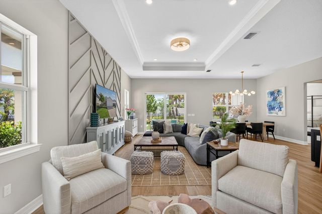 10546 Northbrook Circle, Palm Beach Gardens, FL 33412