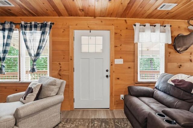 105 Lake Street, Jefferson, GA 30549