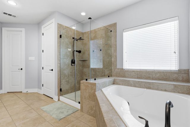 138 Dogwood Drive, Krugerville, TX 76227