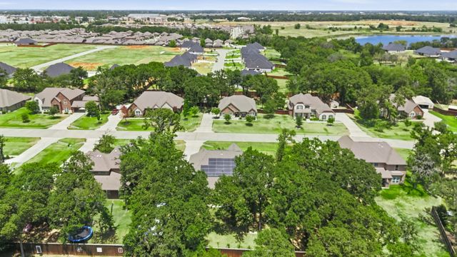 138 Dogwood Drive, Krugerville, TX 76227