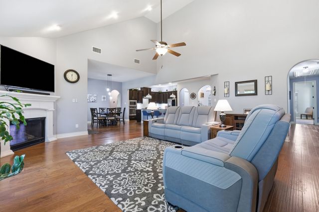 138 Dogwood Drive, Krugerville, TX 76227