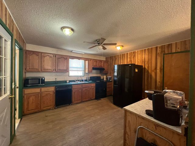 5155 County Road 4630, Pomona, MO 65789