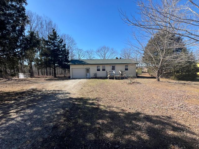 5155 County Road 4630, Pomona, MO 65789