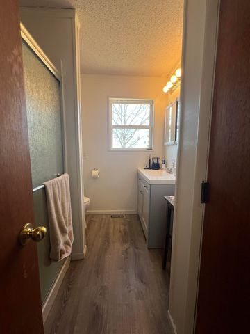 5155 County Road 4630, Pomona, MO 65789