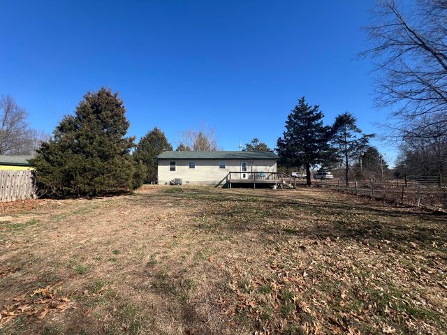 5155 County Road 4630, Pomona, MO 65789