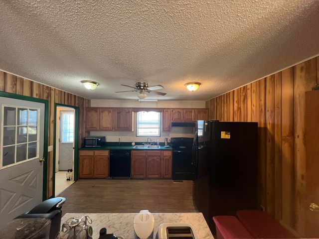 5155 County Road 4630, Pomona, MO 65789