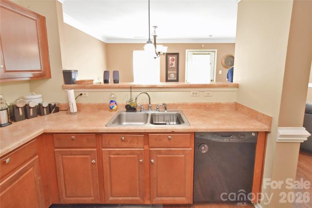 1249 Allegiance Drive, Charlotte, NC 28217
