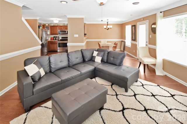 1249 Allegiance Drive, Charlotte, NC 28217