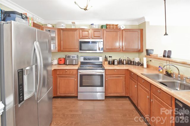 1249 Allegiance Drive, Charlotte, NC 28217