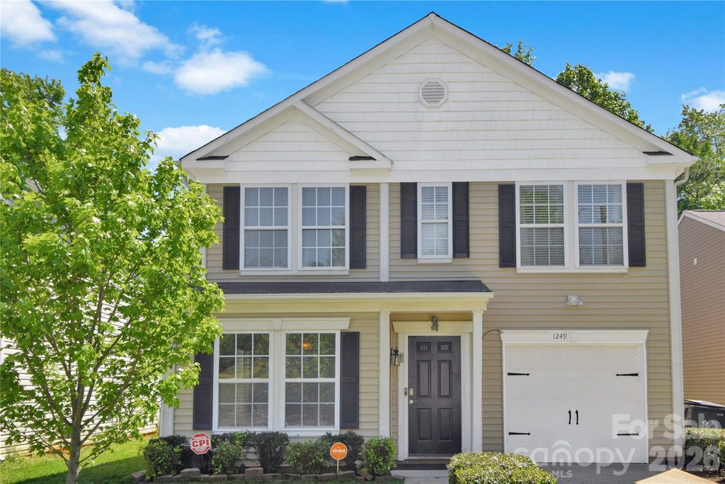 1249 Allegiance Drive, Charlotte, NC 28217