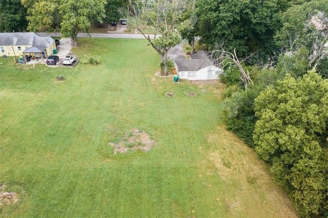 1537 S 49th Street, Kansas City, KS 66106