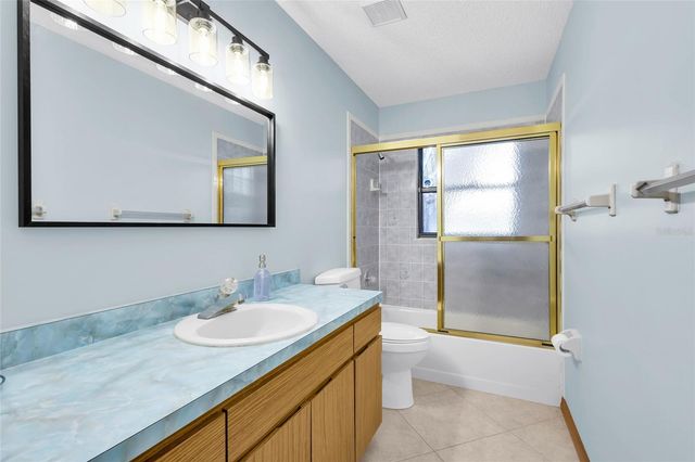 2805 LAKE TOHOPEKALIGA BOULEVARD, Kissimmee, FL 34746