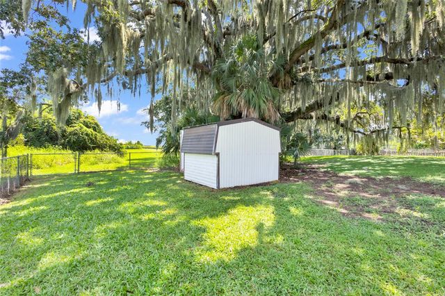 2805 LAKE TOHOPEKALIGA BOULEVARD, Kissimmee, FL 34746