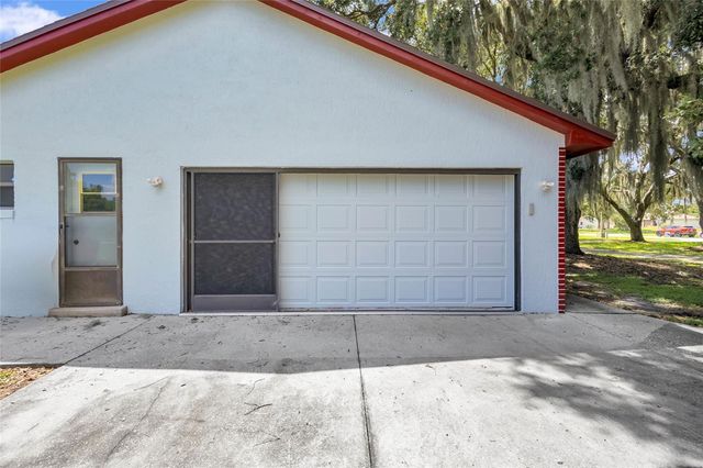 2805 LAKE TOHOPEKALIGA BOULEVARD, Kissimmee, FL 34746