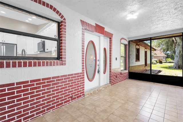 2805 LAKE TOHOPEKALIGA BOULEVARD, Kissimmee, FL 34746