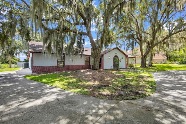 2805 LAKE TOHOPEKALIGA BOULEVARD, Kissimmee, FL 34746