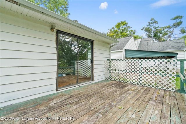 426 Brynford Avenue, Lansing, MI 48917