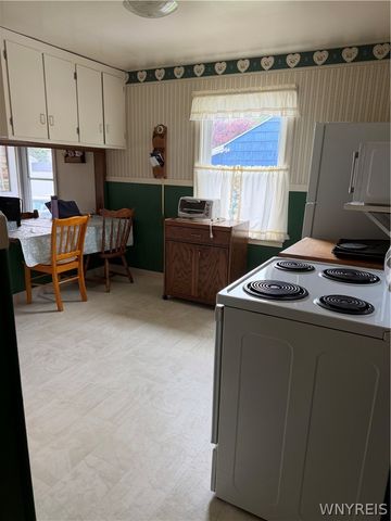 1242 87th Street, Niagara Falls, NY 14304