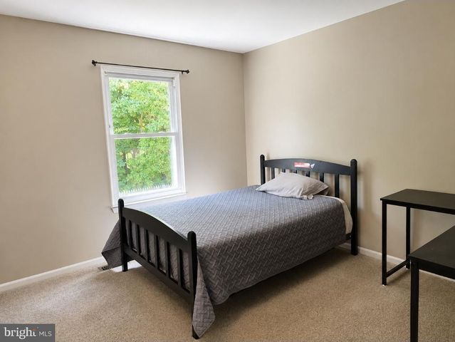 1882 BROOK LN, Jamison, PA 18929
