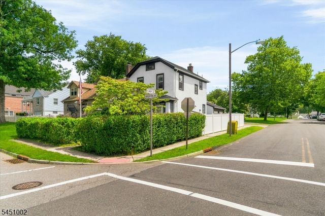274 Brighton Ave, East Orange City, NJ 07017