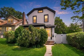 274 Brighton Ave, East Orange City, NJ 07017