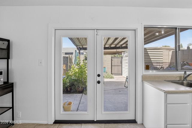5007 S TERRACE Road, Tempe, AZ 85282