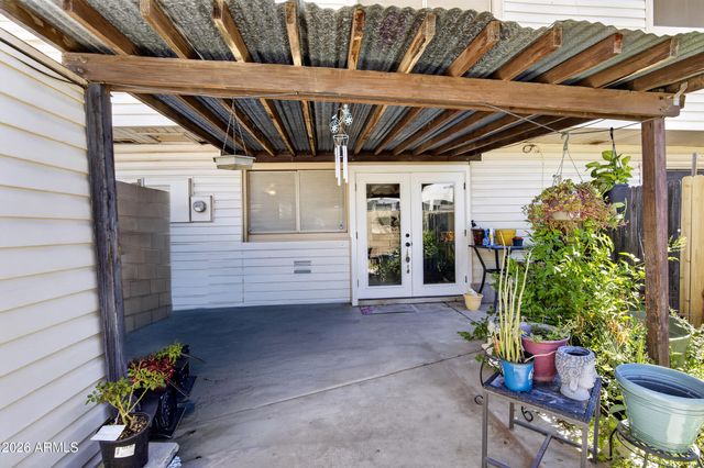 5007 S TERRACE Road, Tempe, AZ 85282