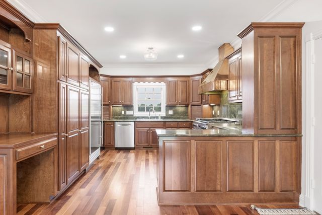 300 N Happy Hollow Rd, Portland, TN 37148