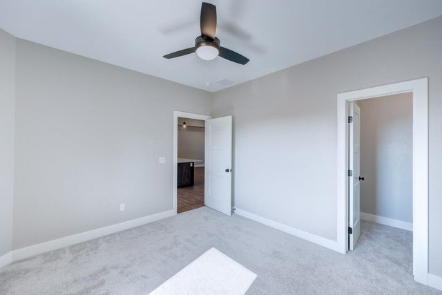 3114 Long Ct, Winfield, KS 67156