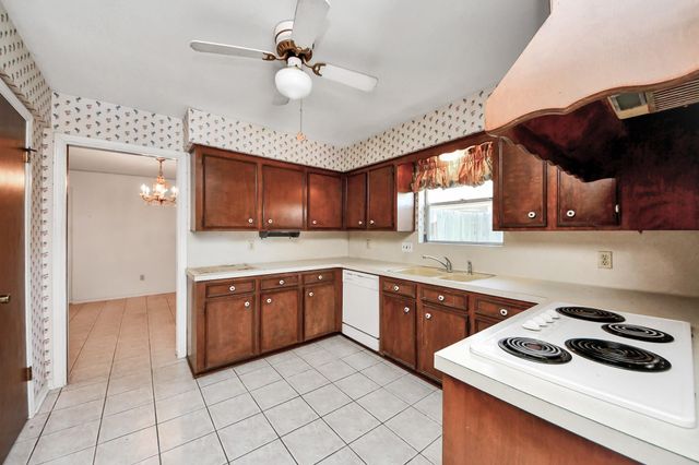 2814 Spyglass Lane, Missouri City, TX 77459