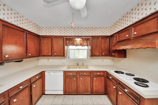 2814 Spyglass Lane, Missouri City, TX 77459