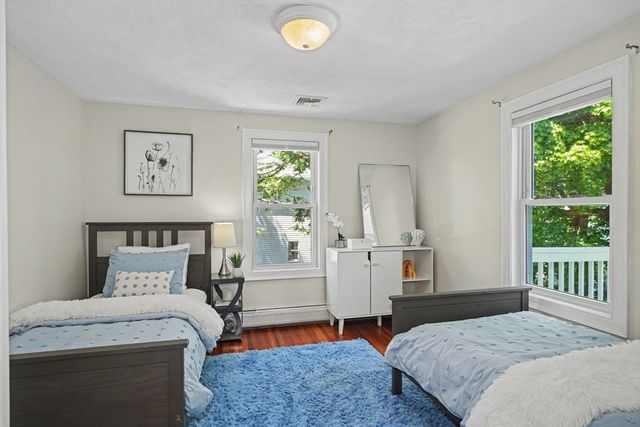 13 Walnut St 13, Belmont, MA 02478