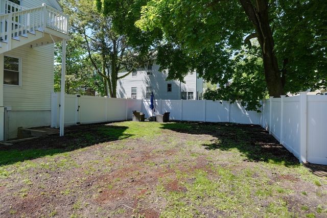 13 Walnut St 13, Belmont, MA 02478