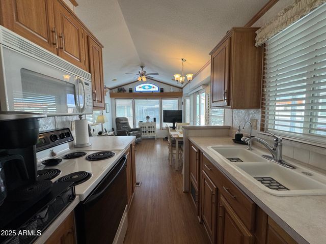 421 E Ocotillo Drive, Florence, AZ 85132