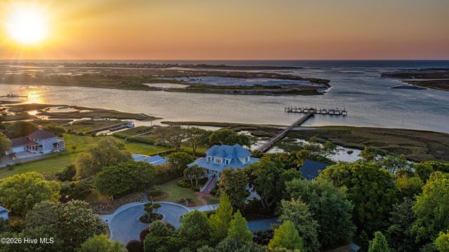 1922 Masons Bluff Court, Wilmington, NC 28411