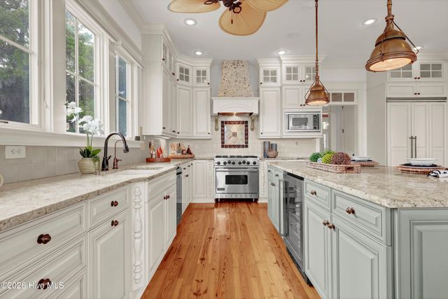 1922 Masons Bluff Court, Wilmington, NC 28411