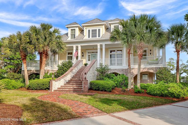 1922 Masons Bluff Court, Wilmington, NC 28411