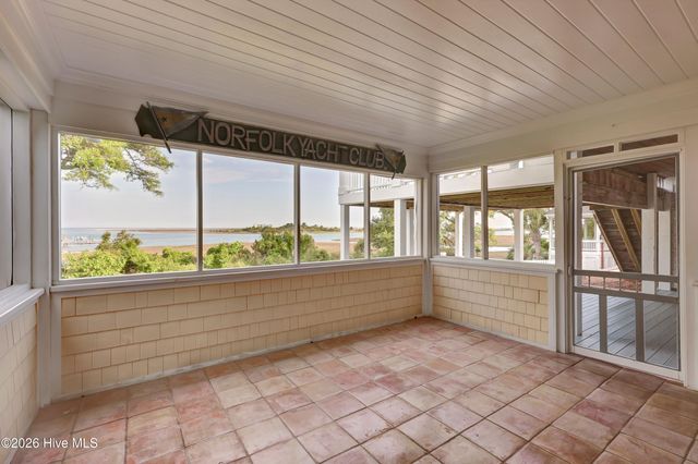 1922 Masons Bluff Court, Wilmington, NC 28411