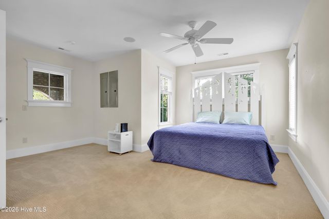 1922 Masons Bluff Court, Wilmington, NC 28411