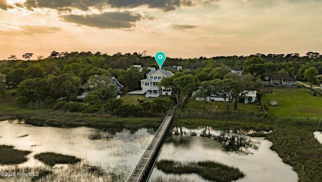 1922 Masons Bluff Court, Wilmington, NC 28411